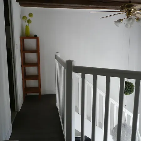 Duplex De Standing Au Coeur De *